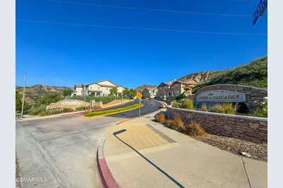 16714 Nicklaus Drive #68, Sylmar, CA 91342 - Photo 36