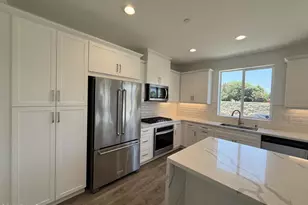 9591 N Corbina Ln, Panorama City, CA 91402 - Photo 8
