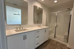 9591 N Corbina Ln, Panorama City, CA 91402 - Photo 14