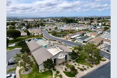 21 Poinsettia Gardens Drive #21, Ventura, CA 93004 - Photo 48