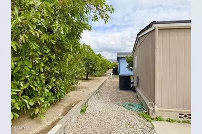 21 Poinsettia Gardens Drive #21, Ventura, CA 93004 - Photo 32