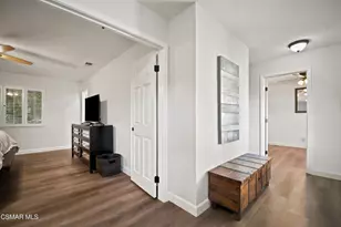 6767 Pheasant Ln, Oak Park, CA 91377 - Photo 10