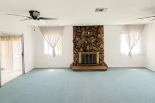 10115 Noble Ave, Mission Hills (San Fernando), CA 91345 - Photo 4