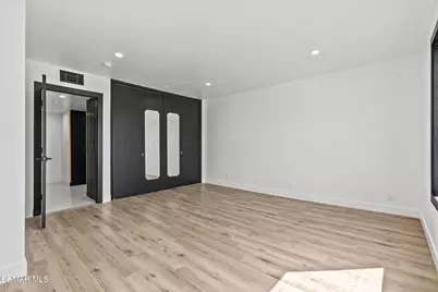 1401 Valley View Road #426, Glendale, CA 91202 - Photo 22