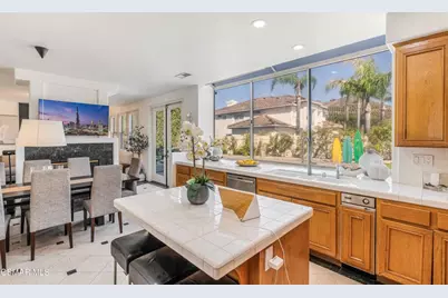 515 Chippendale Avenue, Simi Valley, CA 93065 - Photo 20