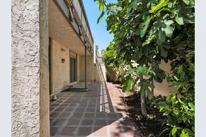 15242 Campus Park Drive #E, Moorpark, CA 93021 - Photo 20