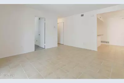 15242 Campus Park Drive #E, Moorpark, CA 93021 - Photo 10
