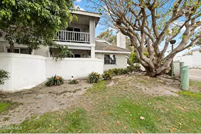 697 Evergreen Lane, Port Hueneme, CA 93041 - Photo 2