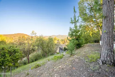 744 Tuolumne Avenue, Thousand Oaks, CA 91360 - Photo 18
