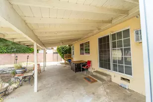 7435 Corbin Ave, Winnetka, CA 91306 - Photo 14