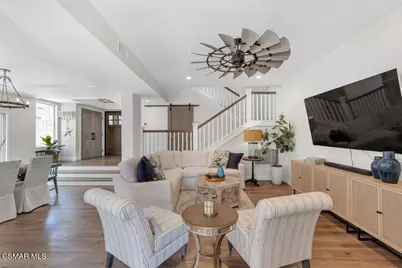 3175 Sunburst Place, Thousand Oaks, CA 91360 - Photo 4