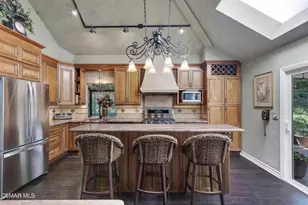 30049 Trail Creek Dr, Agoura Hills, CA 91301 - Photo 6