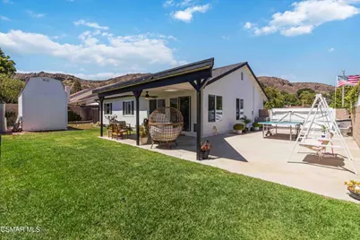 904 Silver Cloud Street, Thousand Oaks, CA 91360 - Photo 12