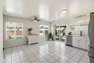 904 Silver Cloud St, Thousand Oaks, CA 91360 - Photo 6
