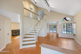 3831 Cottonwood Grove Trail, Calabasas, CA 91301 - Photo 2