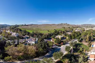 3831 Cottonwood Grove Trail, Calabasas, CA 91301 - Photo 52