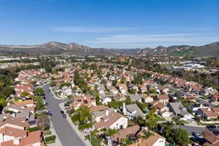 3831 Cottonwood Grove Trail, Calabasas, CA 91301 - Photo 50