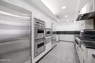 14742 Cohasset St, Van Nuys, CA 91405 - Photo 12