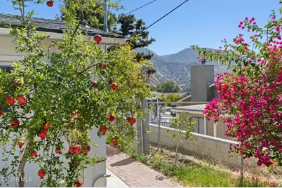 13949 Tucker Avenue, Sylmar, CA 91342 - Photo 34