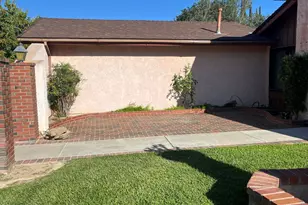 23020 Posada Dr, Valencia, CA 91354 - Photo 20