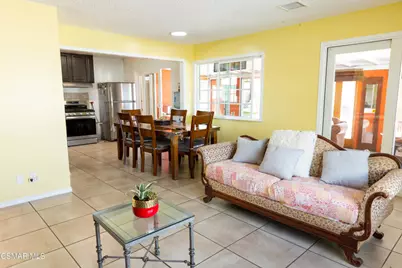 38251 Lisman Avenue, Palmdale, CA 93550 - Photo 8