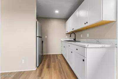 1165 McKnight Road, Thousand Oaks, CA 91320 - Photo 36