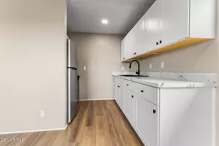 1165 McKnight Rd, Thousand Oaks, CA 91320 - Photo 36