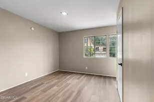 1165 McKnight Rd, Thousand Oaks, CA 91320 - Photo 32