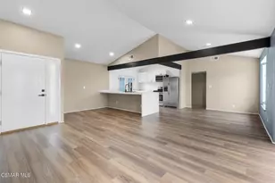 1165 McKnight Rd, Thousand Oaks, CA 91320 - Photo 12