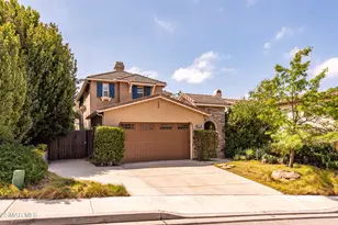2266 Swift Fox Ct, Simi Valley, CA 93065 - Photo 2