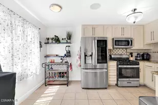 19950 Sherman Way, Winnetka, CA 91306 - Photo 18