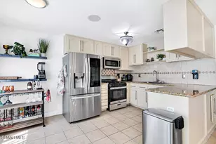 19950 Sherman Way, Winnetka, CA 91306 - Photo 14