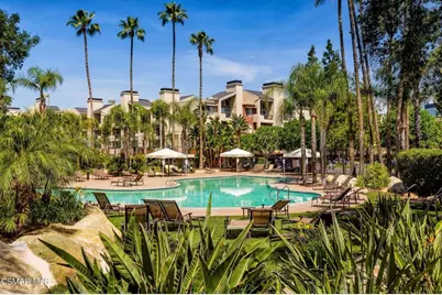 21400 Burbank Boulevard #306, Woodland Hills, CA 91367 - Photo 18