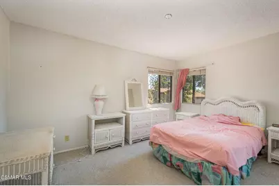 1225 Monte Sereno Drive, Thousand Oaks, CA 91360 - Photo 12
