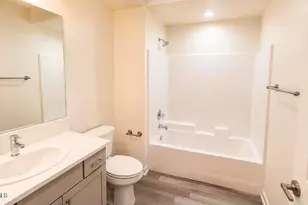319 N F St, Oxnard, CA 93030 - Photo 8
