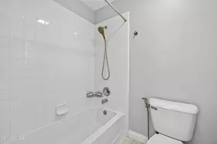 2887 Arbella Ln, Thousand Oaks, CA 91362 - Photo 54