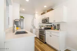 1196 Kirkford Way, Westlake Village, CA 91361 - Photo 8