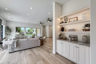 395 Sherwood Ct, Thousand Oaks, CA 91361 - Photo 18
