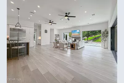 395 Sherwood Court, Thousand Oaks, CA 91361 - Photo 28