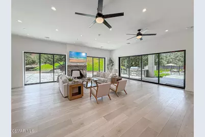 395 Sherwood Court, Thousand Oaks, CA 91361 - Photo 20