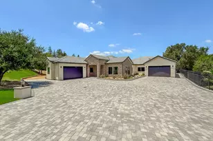 395 Sherwood Ct, Thousand Oaks, CA 91361 - Photo 6