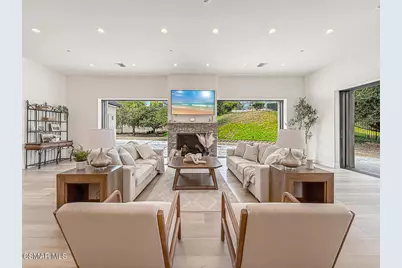 395 Sherwood Court, Thousand Oaks, CA 91361 - Photo 26