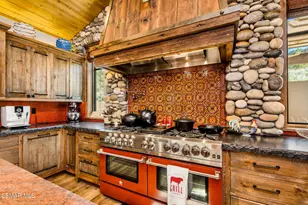 716 Aspen Spring Ranch Rd, Mammoth Lakes, CA 93546 - Photo 20