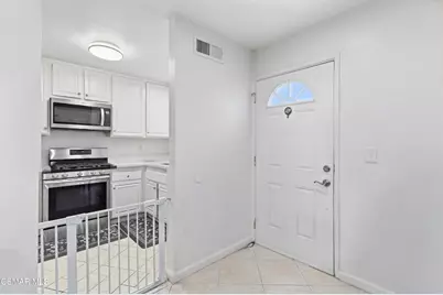3444 Lockwood Court #18, Simi Valley, CA 93063 - Photo 10