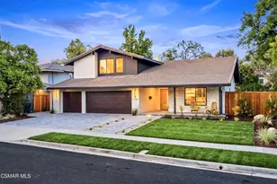 1194 Kelsford Ct, Westlake Village, CA 91361 - Photo 2
