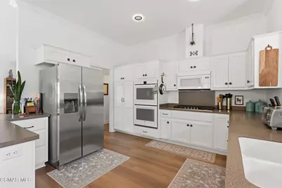39 Nottingham Road, Westlake Village, CA 91361 - Photo 16
