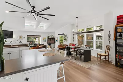 39 Nottingham Road, Westlake Village, CA 91361 - Photo 12