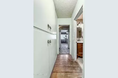 7455 Donna Avenue, Reseda, CA 91335 - Photo 24