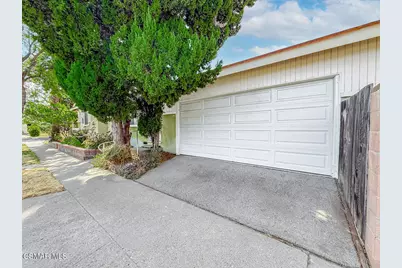 7455 Donna Avenue, Reseda, CA 91335 - Photo 6