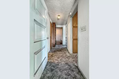 7455 Donna Avenue, Reseda, CA 91335 - Photo 8